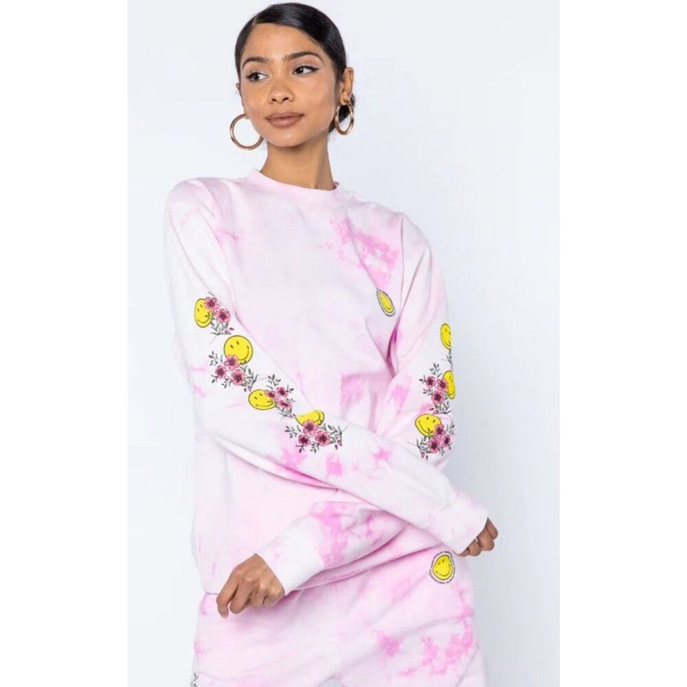 NEW PINK SMILEY HAPPY BOUQUET CREWNECK size S